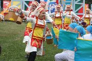 День города 2008. Выступают юные.jpg
